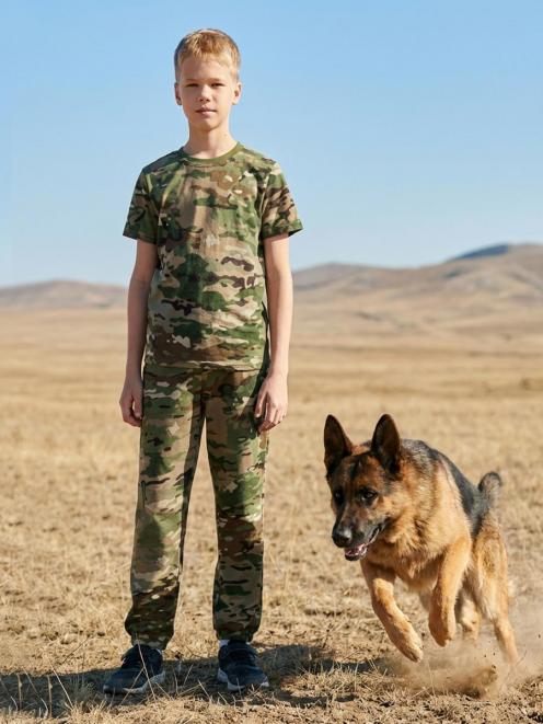 Комплект детский SUMMER TIME с брюками цв.Мультикам