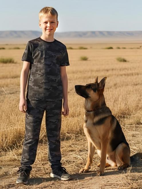 Комплект детский SUMMER TIME с брюками цв. Blur КМФ Чёрный NEW