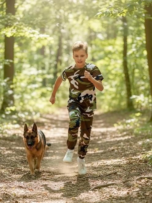 Комплект детский SUMMER TIME с брюками цв.Бело-зеленый КМФ 3746