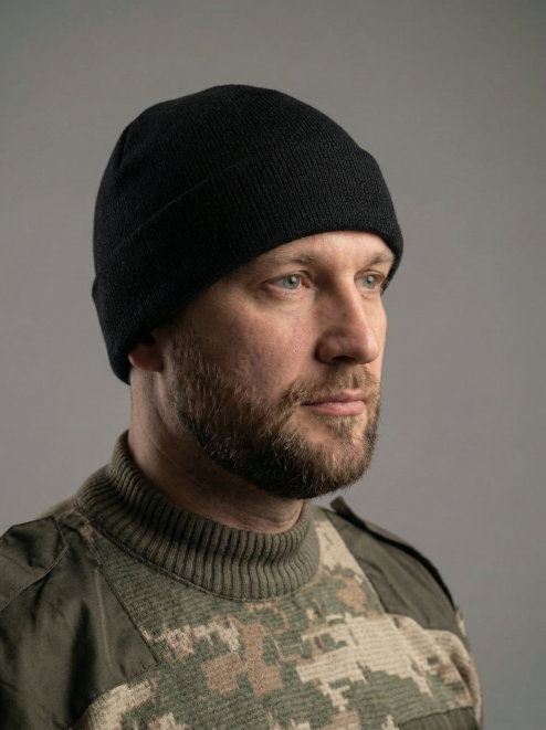 Шапка вязаная 2-х нитка с отворотом цв.Чёрный