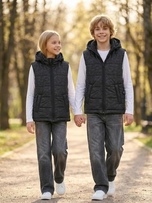 Жилет детский утеплённый СТАЛКЕР цв.Черный КМ 1228