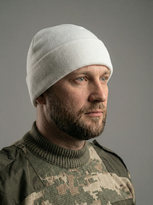 Шапка вязаная RS 2-х нитка с отворотом цв.Белый