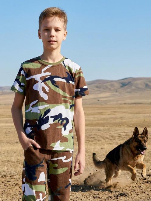 Комплект детский SUMMER TIME с брюками цв.Бело-зеленый КМФ 3746